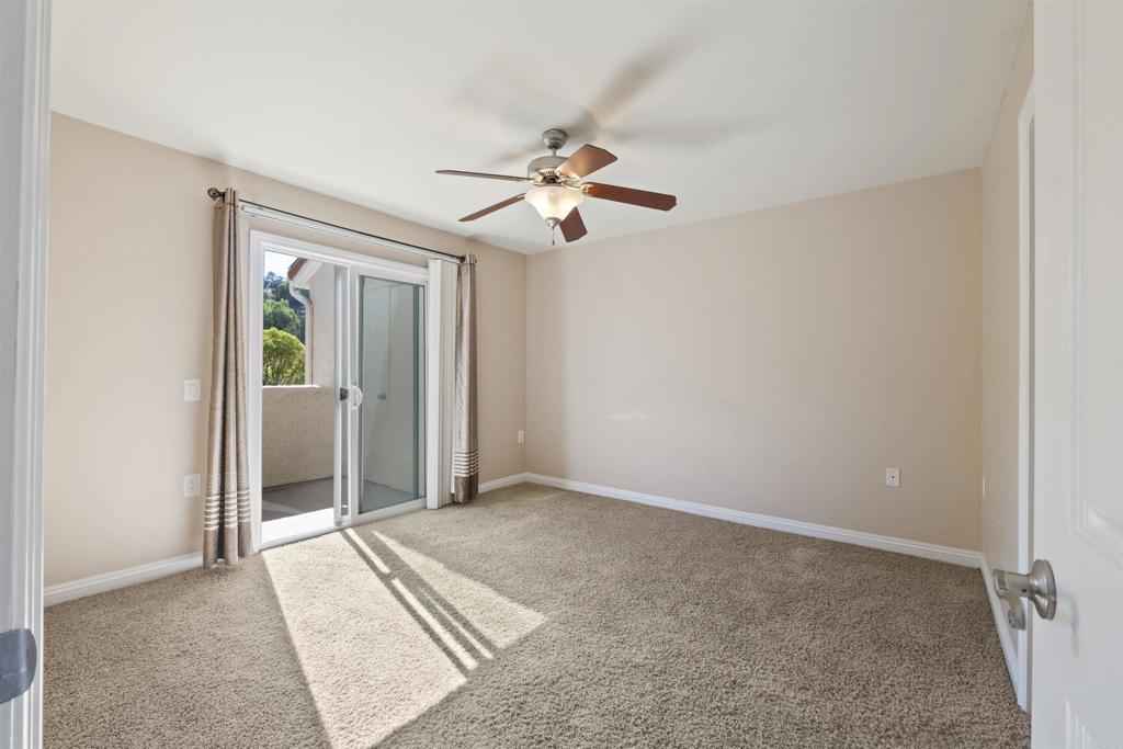 100 Sea Cliff Way 104 Property Photo 24