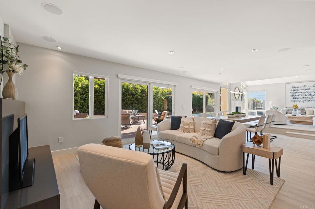 2051 Wales Drive Property Photo 16