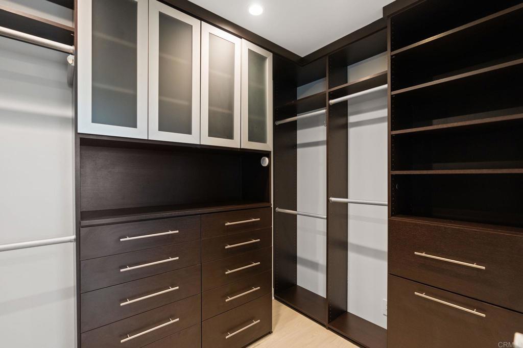 2051 Wales Drive Property Photo 24