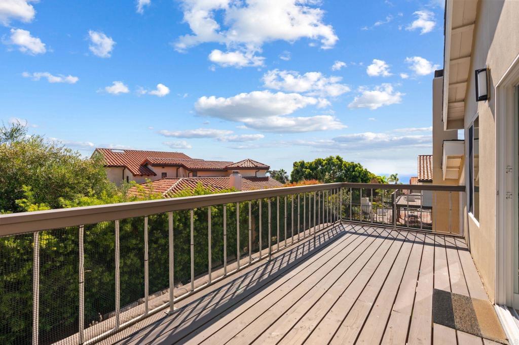 2051 Wales Drive Property Photo 25