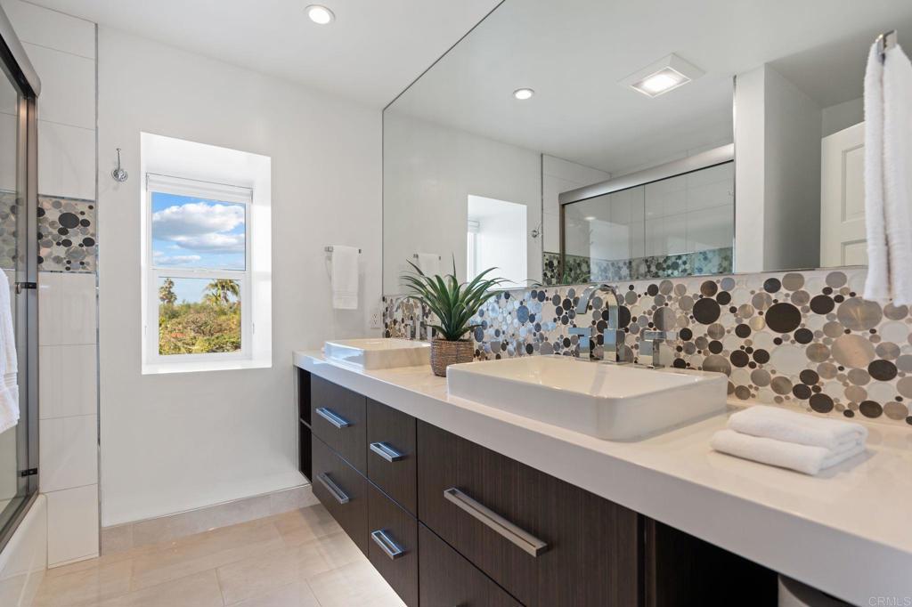 2051 Wales Drive Property Photo 31