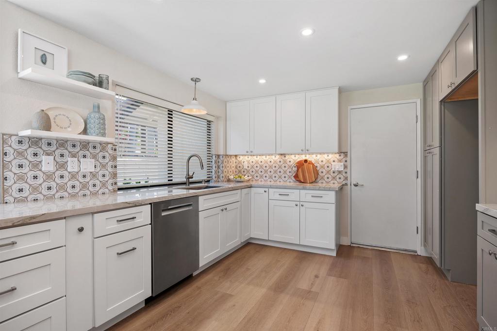 2722 Olympia Drive Property Photo 16