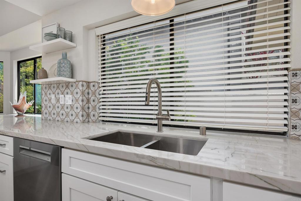 2722 Olympia Drive Property Photo 18