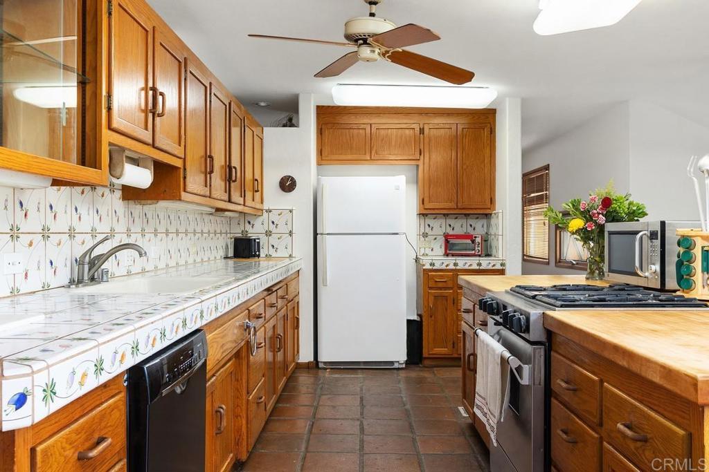 3264 Shearer Crossing Property Photo 7