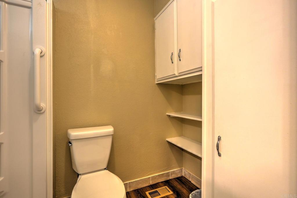 1010 E Bobier Drive Space 51 Property Photo 11