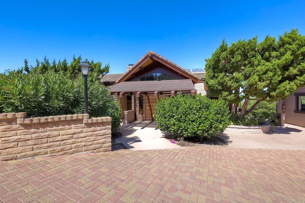 2335 Mirador Property Photo 16