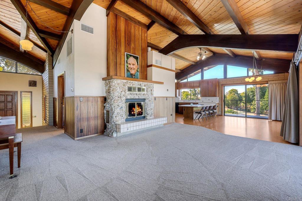 2335 Mirador Property Photo 18