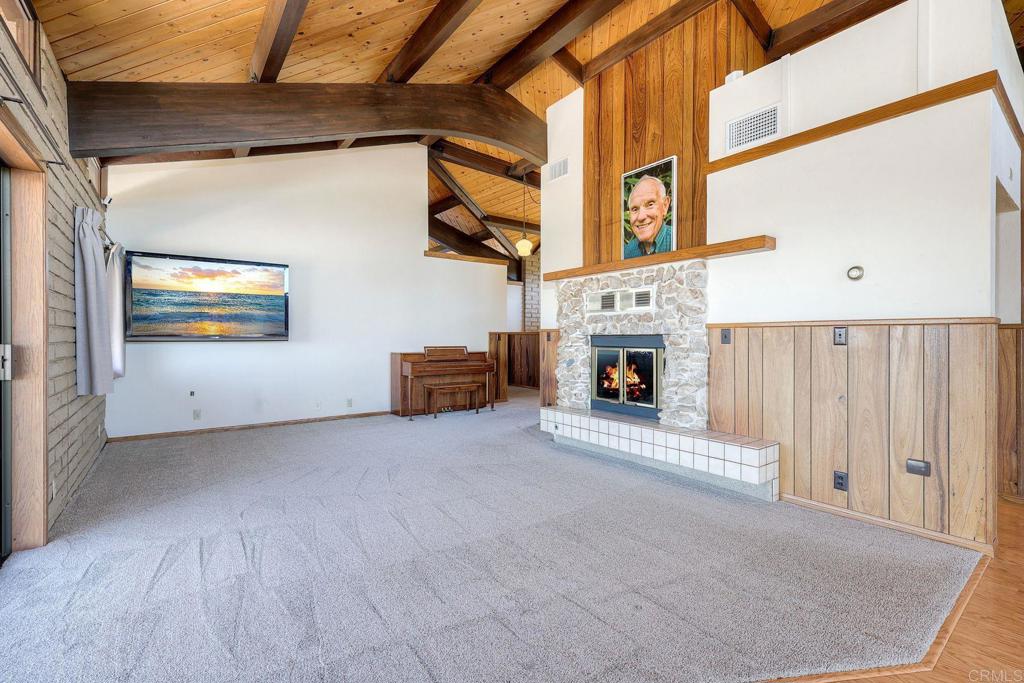 2335 Mirador Property Photo 21