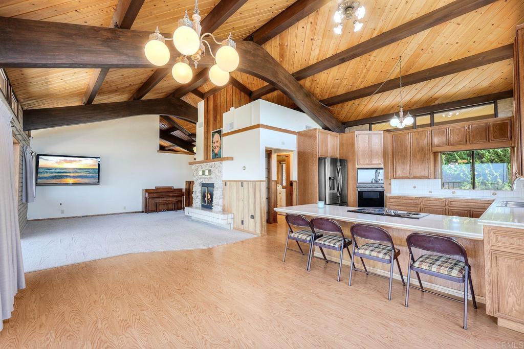 2335 Mirador Property Photo 25