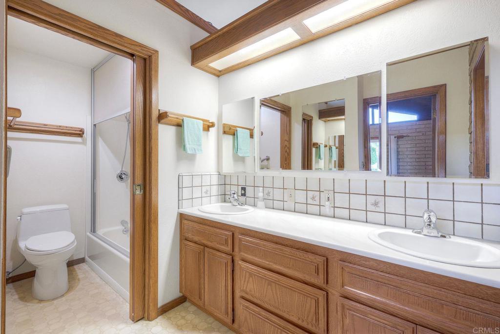 2335 Mirador Property Photo 39