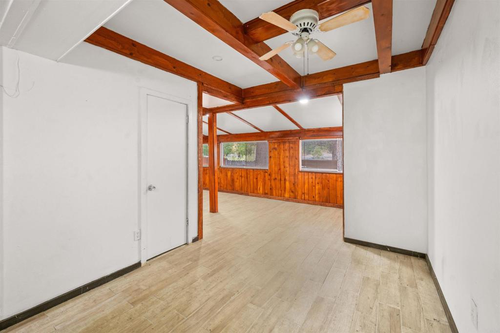 2442 Hunsaker Dr. Property Photo 7