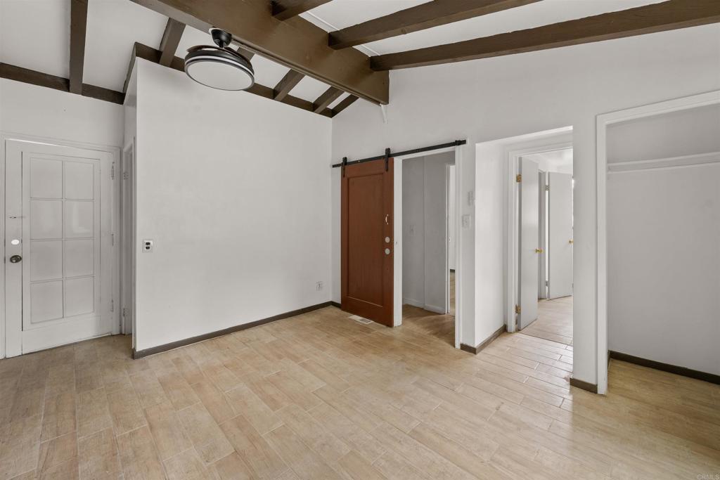 2442 Hunsaker Dr. Property Photo 20