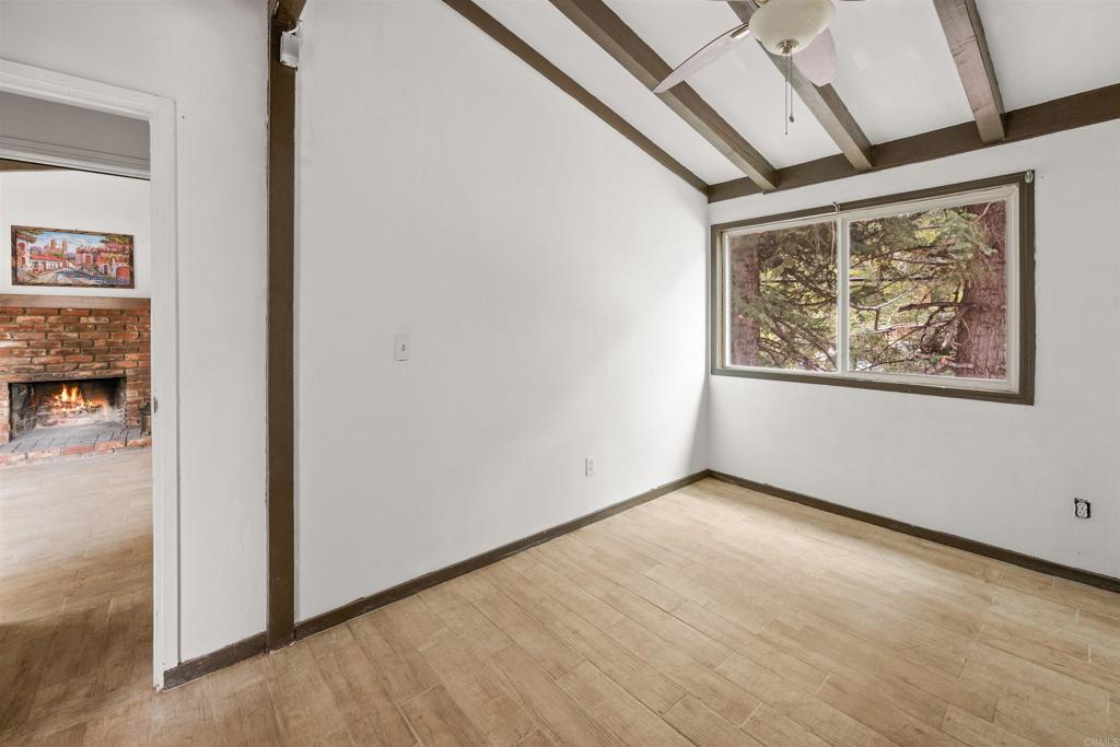 2442 Hunsaker Dr. Property Photo 24