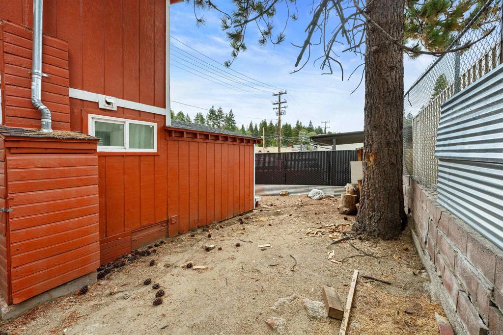 2442 Hunsaker Dr. Property Photo 28