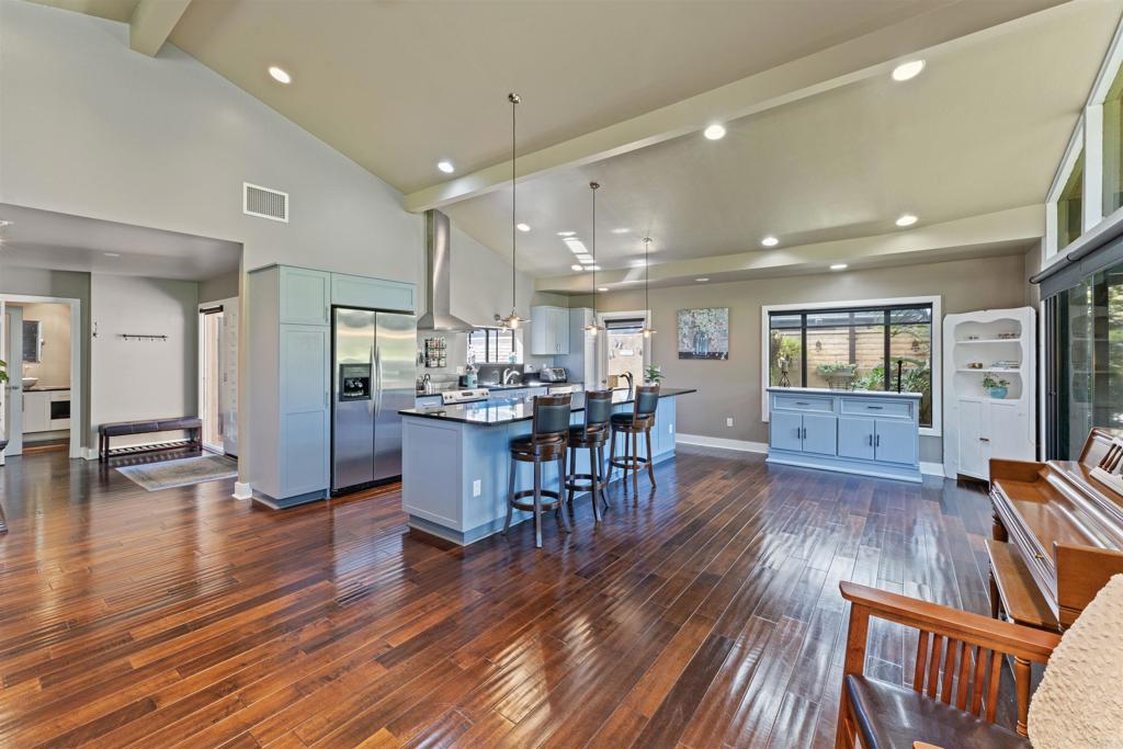 32688 Taspa Court Property Photo 2