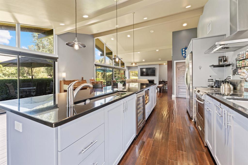 32688 Taspa Court Property Photo 4