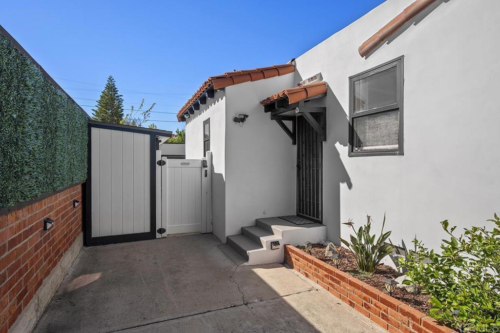 4534 Alice Street Property Photo 45