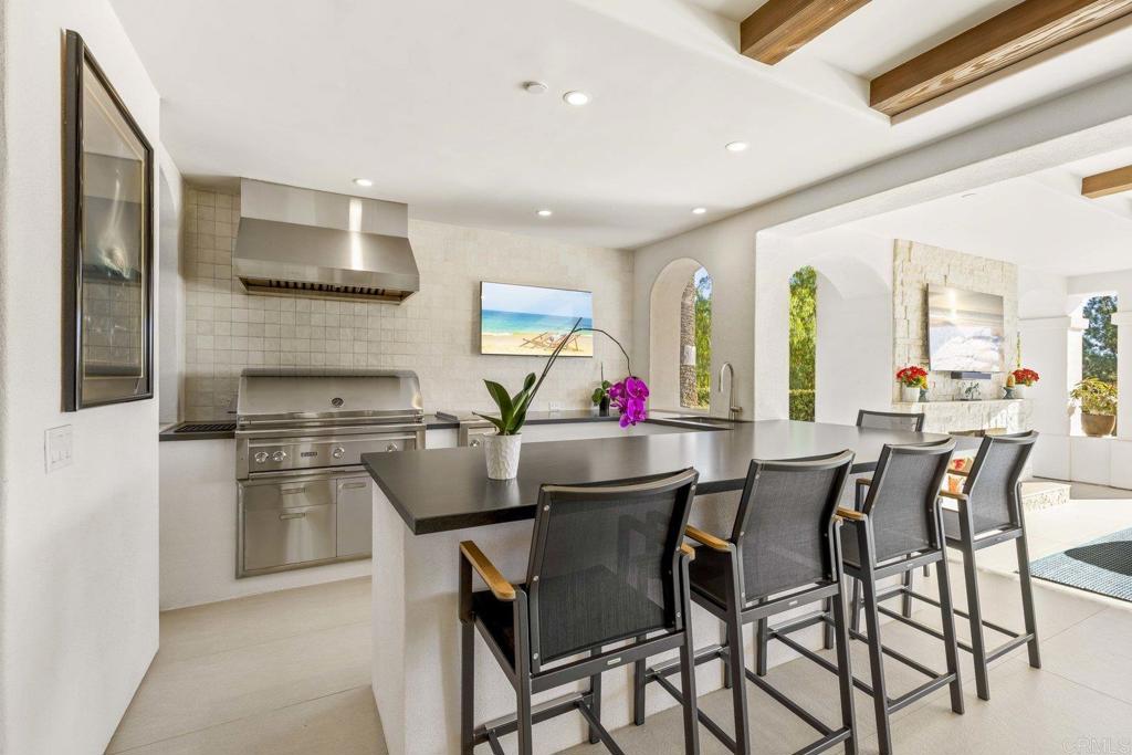 3226 Violet Property Photo 31