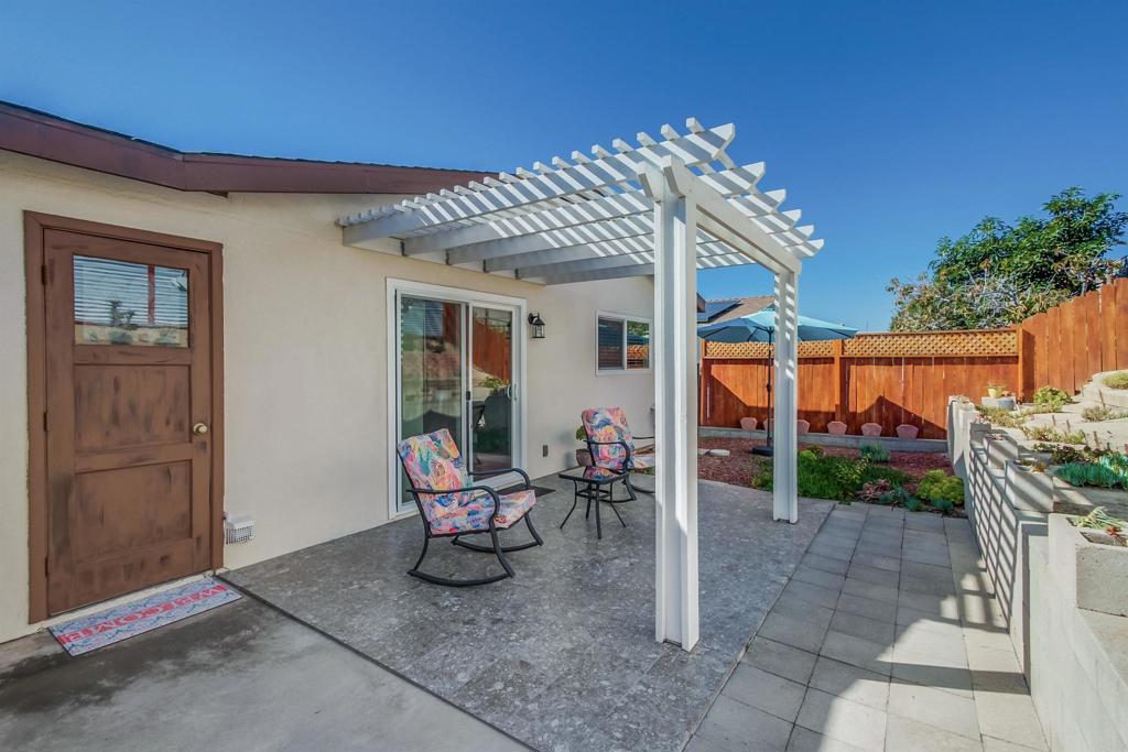 3196 Buena Hills Drive Property Photo 23