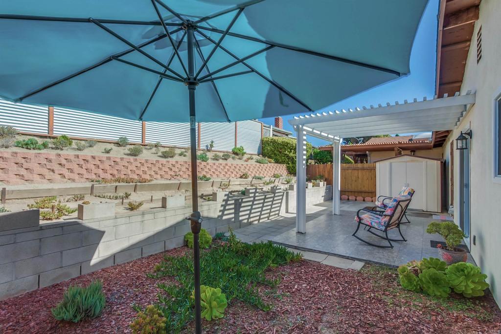 3196 Buena Hills Drive Property Photo 27