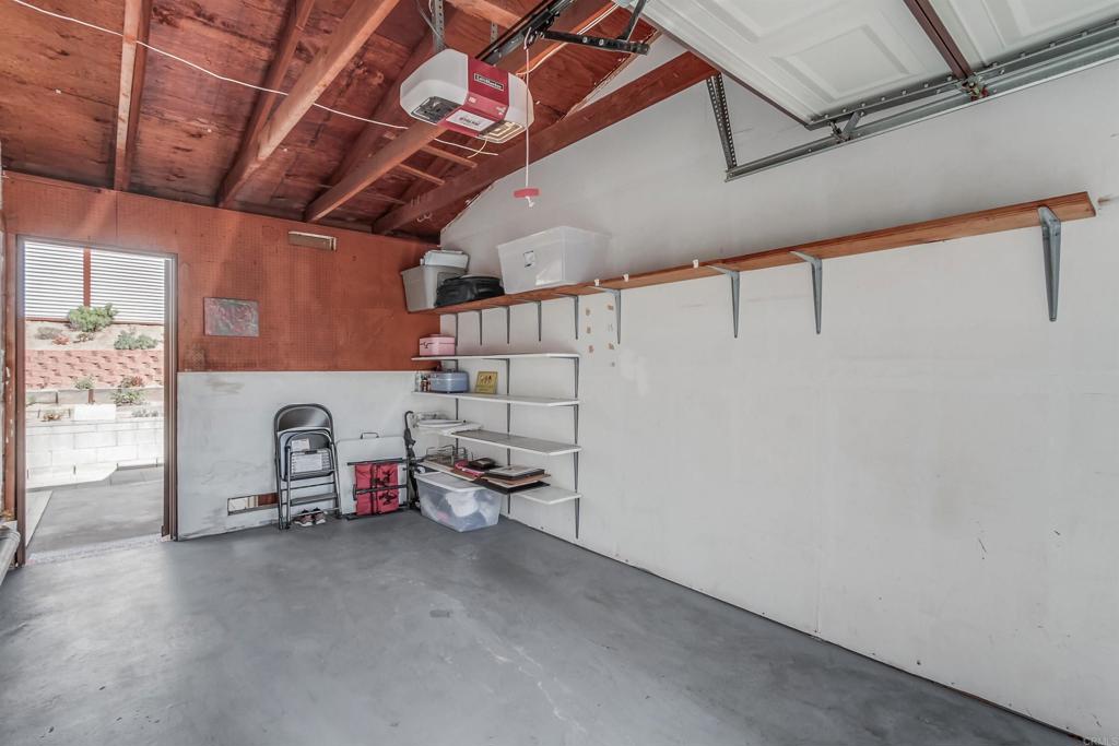 3196 Buena Hills Drive Property Photo 32