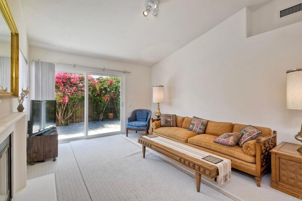 2187 Castilla Way Property Photo 15