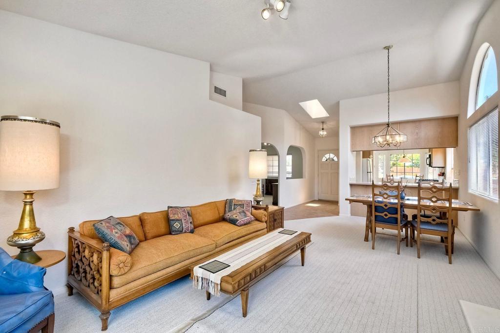 2187 Castilla Way Property Photo 16