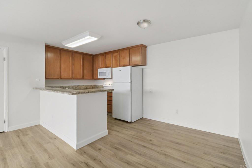 3454 Castle Glen Drive 114 Property Photo 8