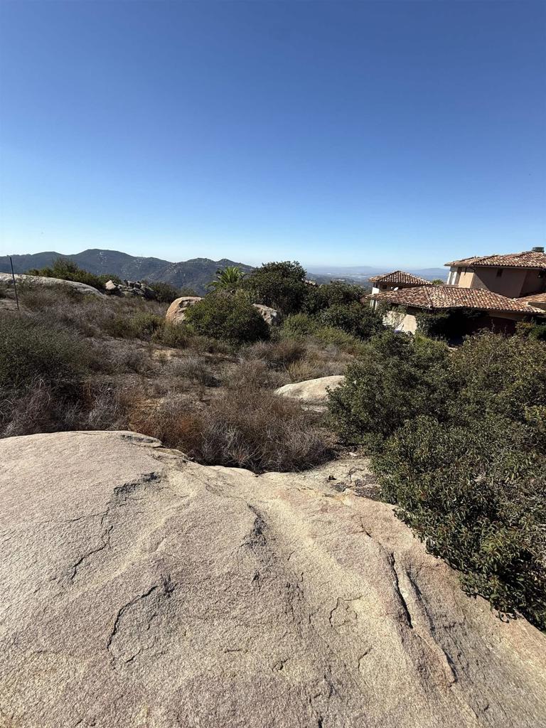 Little Canyon Lane Property Photo 10