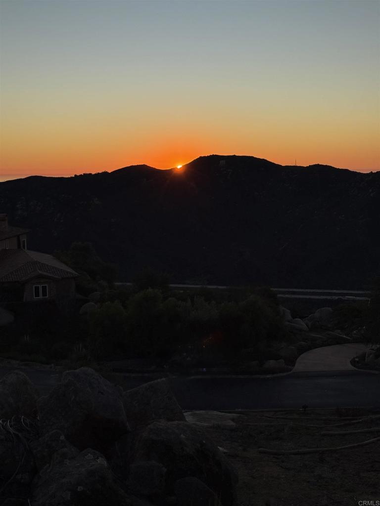 Little Canyon Lane Property Photo 21