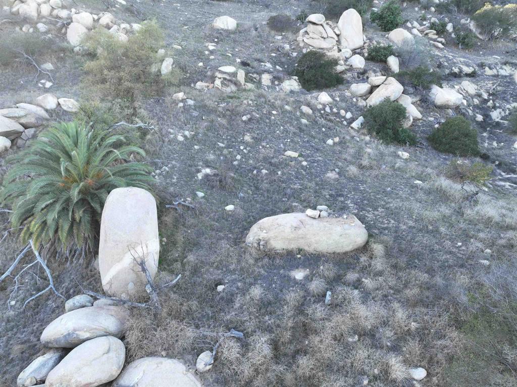 Rainbow Peaks Trail Property Photo 20