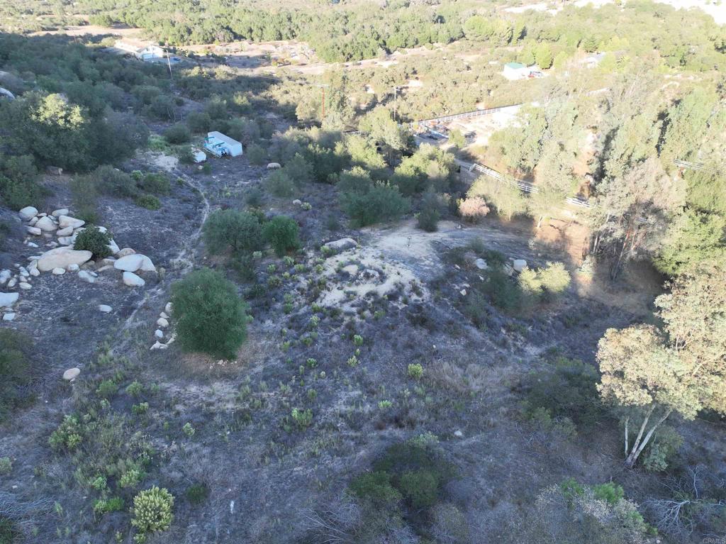 Rainbow Peaks Trail Property Photo 30