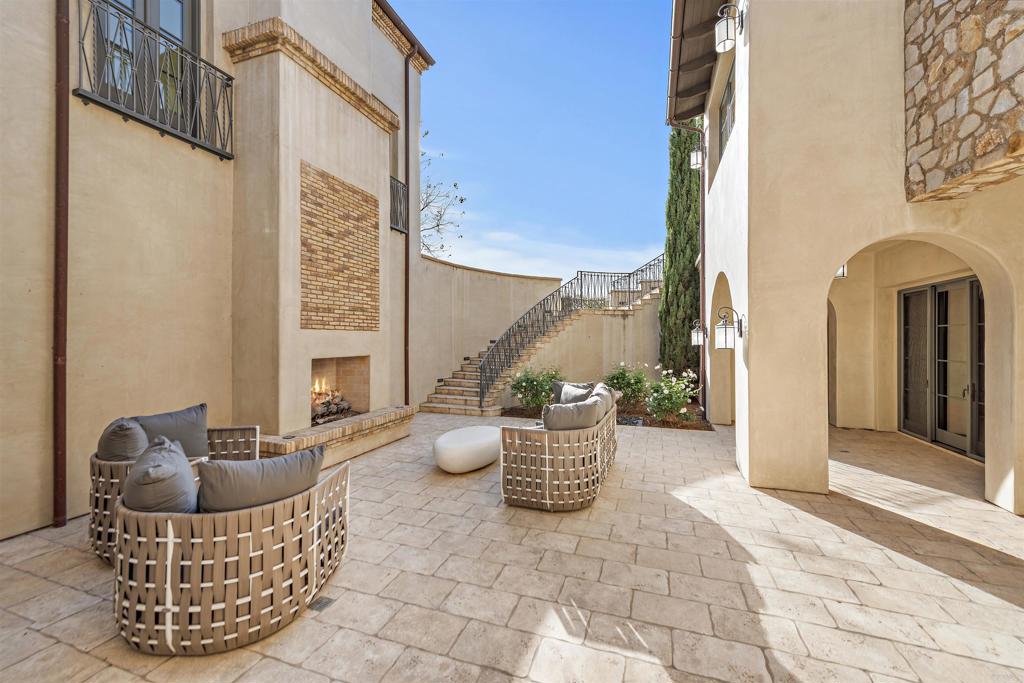 8114 Sendero De La Pradera Property Photo 30