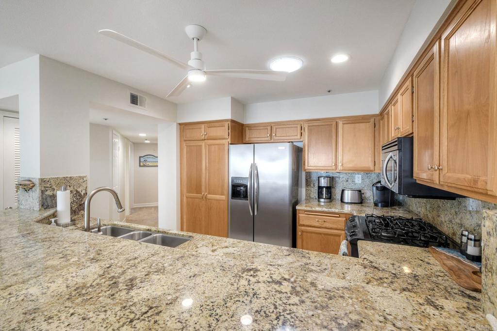 400 N Pacific St 314 Property Photo 5