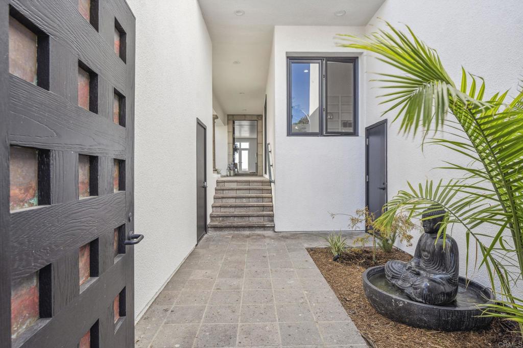 1716 Ocean Front Property Photo 4