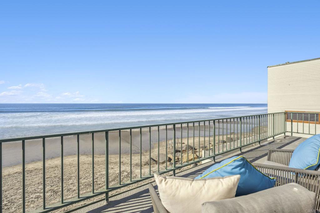 1716 Ocean Front Property Photo 28