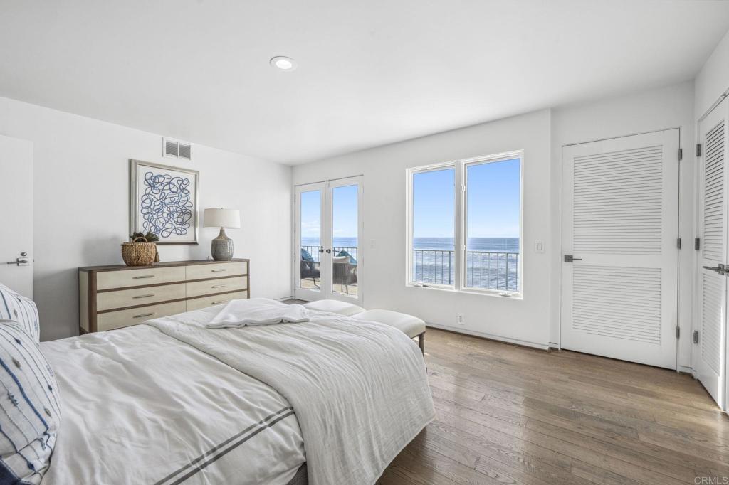 1716 Ocean Front Property Photo 33