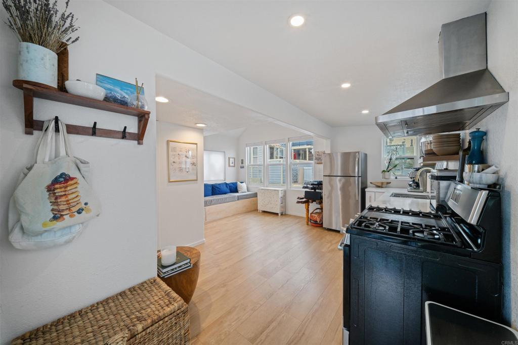 1624 N Coast Highway 101 45 Property Photo 2