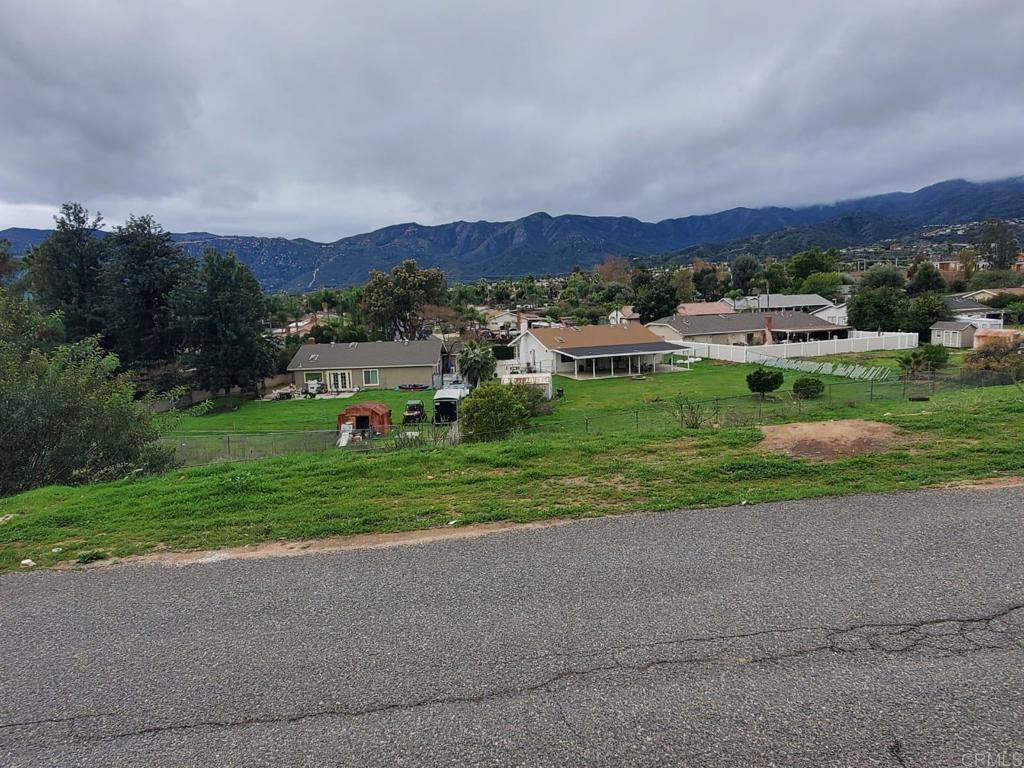 4 Lash Avenue Property Photo 14