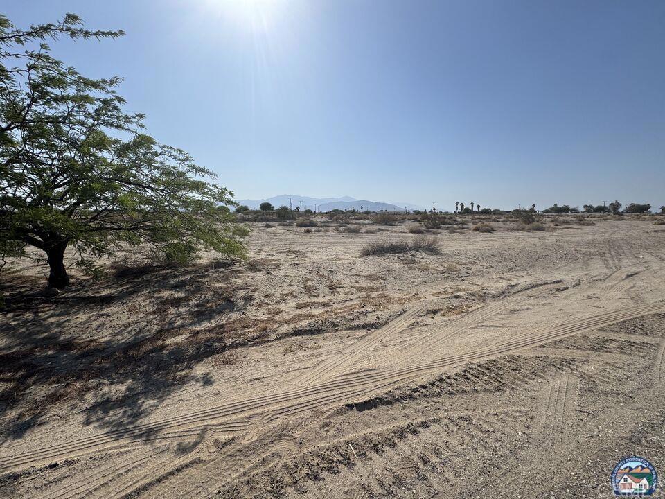 2715 Sea Garden Avenue Property Photo 2
