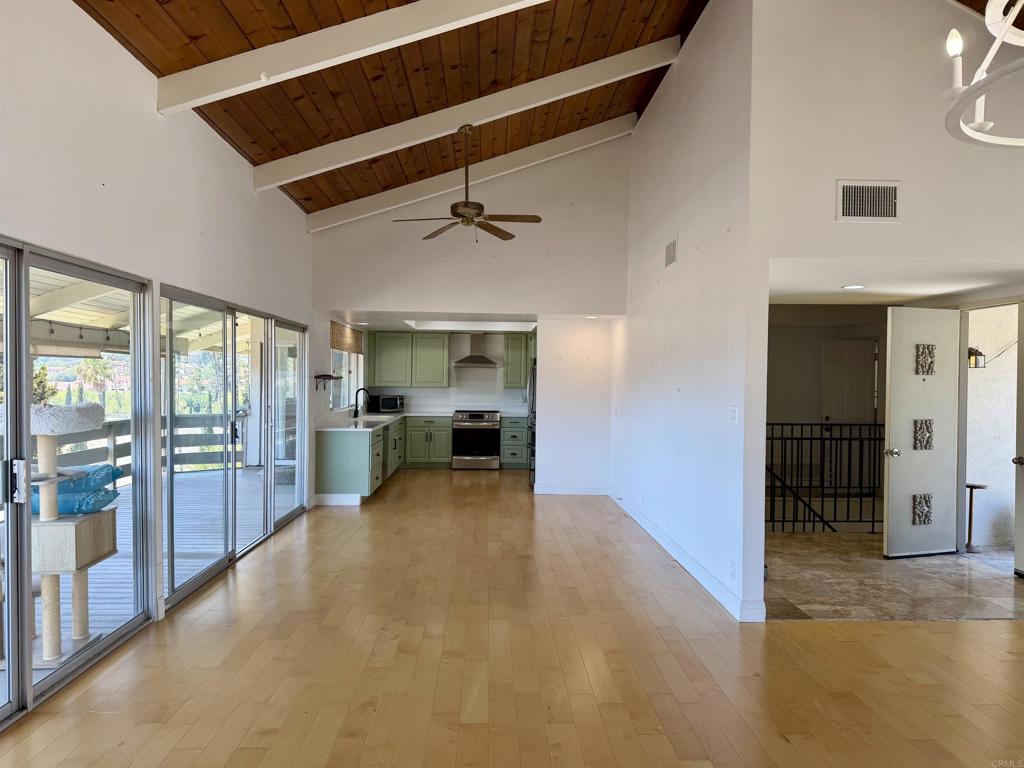 32 Via Casitas Property Photo 18