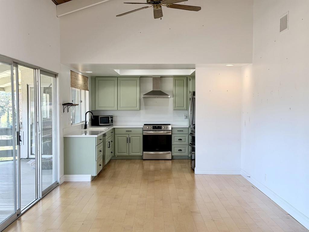32 Via Casitas Property Photo 26