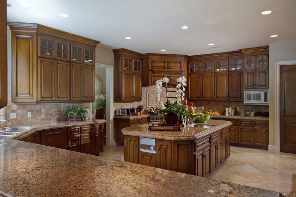 15651 Puerta Del Sol Property Photo 9