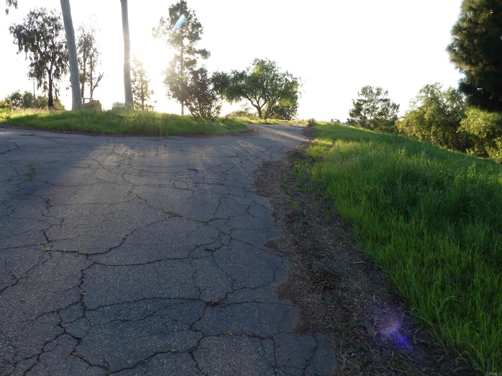 725 Yucca Road Property Photo 23