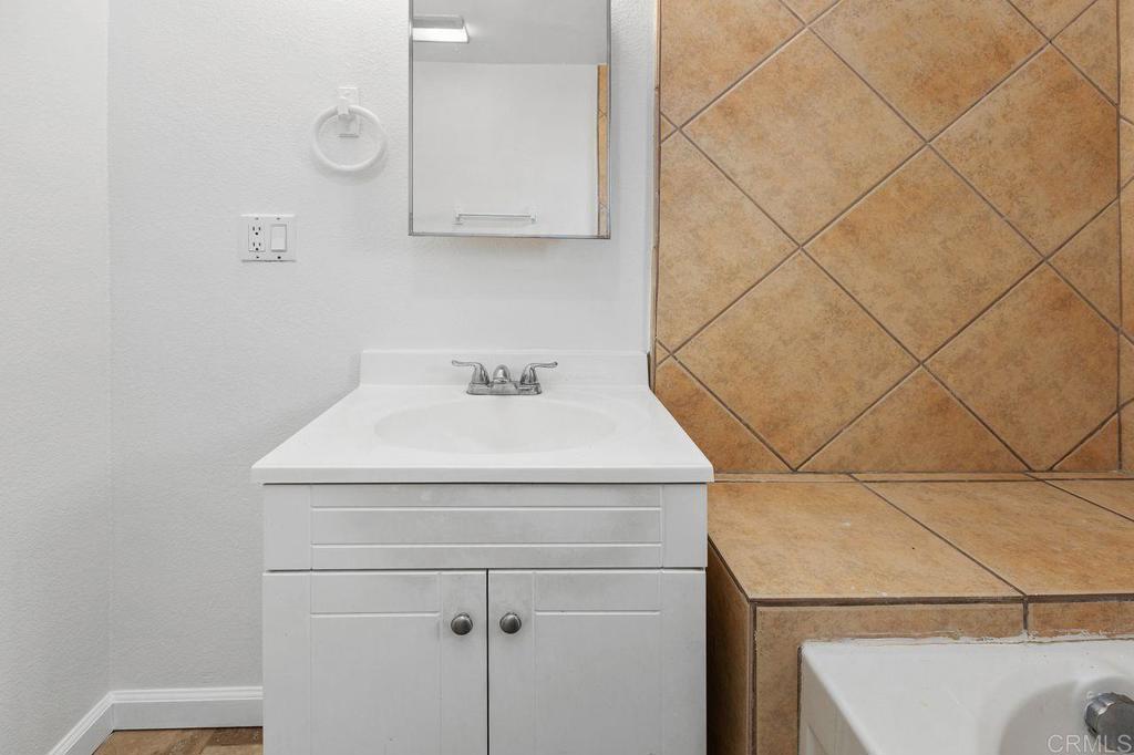 641 43 Morrison Street Property Photo 19