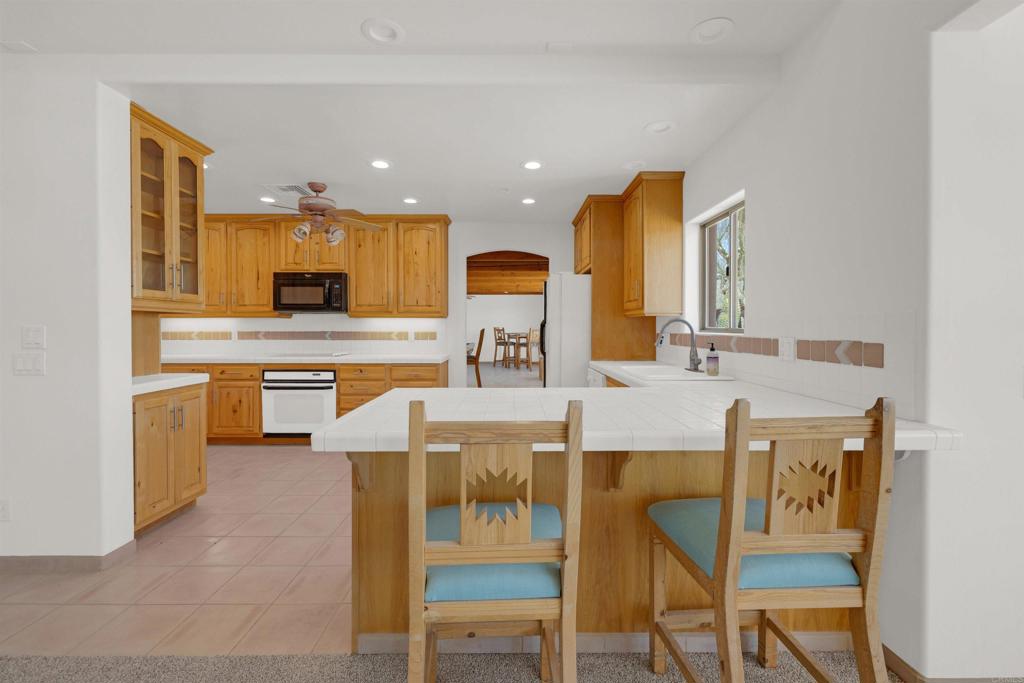 6226 Split Mountain Road Property Photo 3