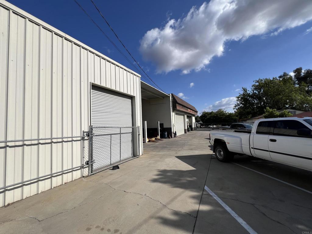 729 D Street Property Photo 5