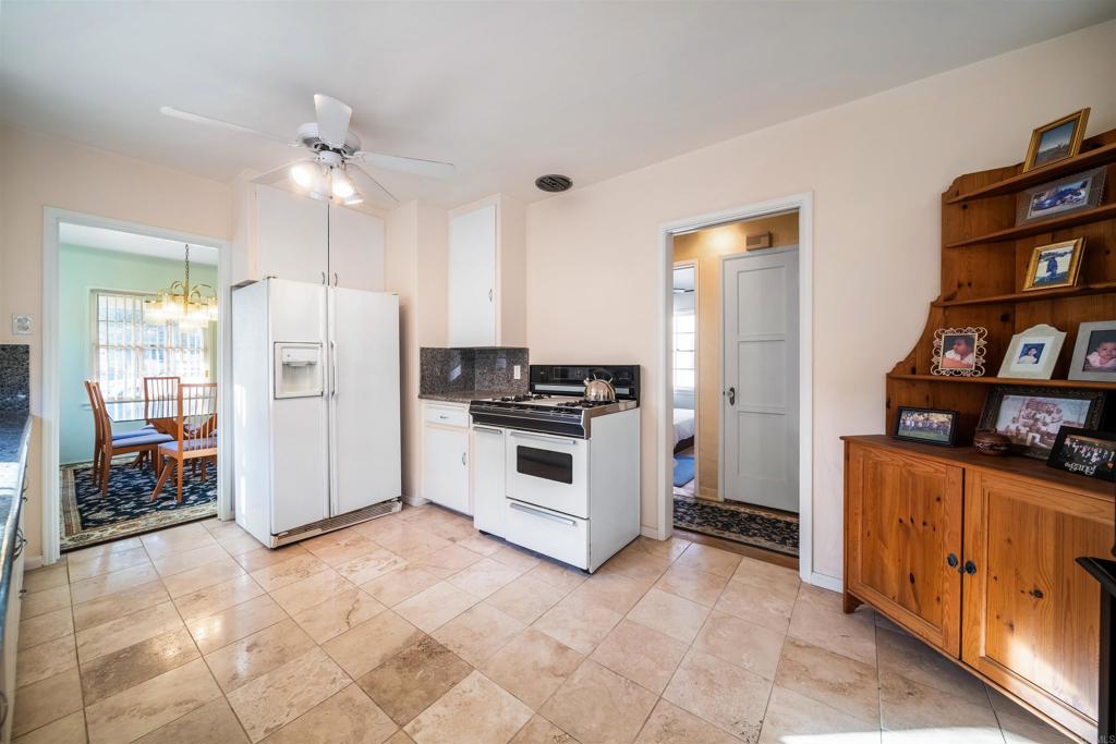 1350 Quincy Avenue Property Photo 11