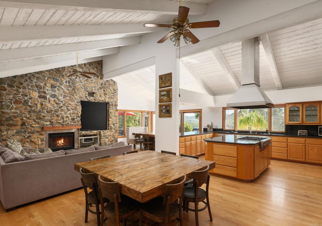 20780 Fortuna Del Norte Property Photo 14