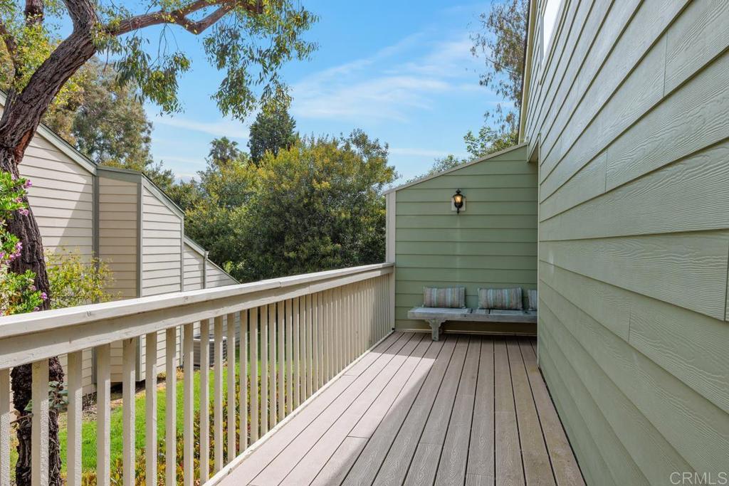 1715 Kennington Road Property Photo 3